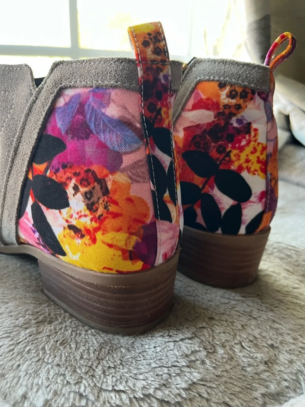 inkkas Taupe Suede Ankle Booties with Floral Block Heel - Picture 5 of 5